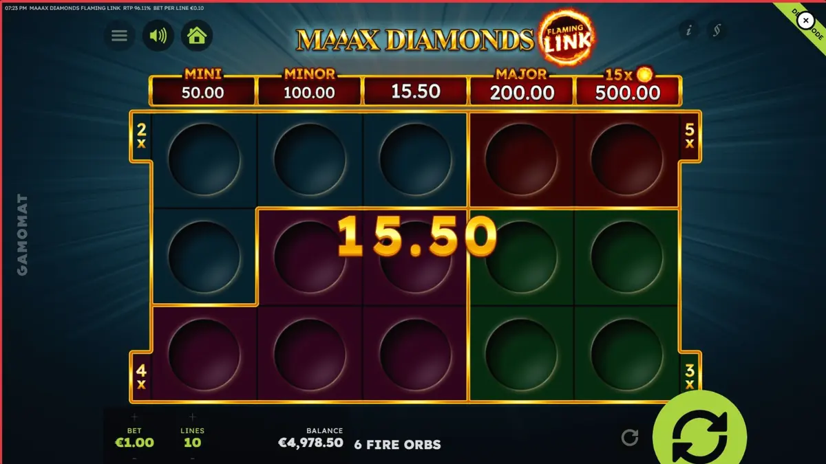 Tampilan visual slot Maaax Diamonds Flaming Link dengan simbol buah dan berlian menyala